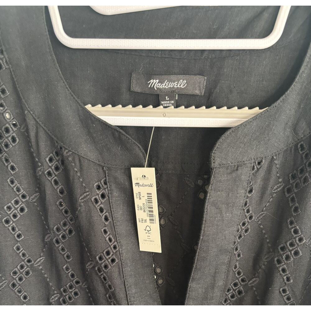 Madewell Long Sleeve V Neck Top in Eyelet Black Size Medium Linen Blend - Picture 2 of 3